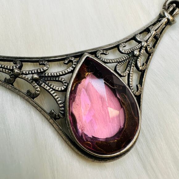 Gothic Victoria Style Statement Collar Necklace - Picture 4 of 8